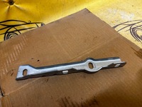 фото thumb №1, Кронштейн кронштейн рейлінгів porsche cayenne ii 7p5 lift 92a