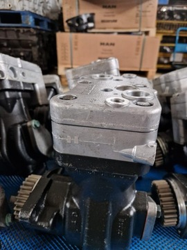 MAN TGL TGM KOMPRESOR SPRĘŻARKA POWIETRZA 51.54100-7071