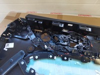 фото thumb №14, Jaguar f-pace - обшивка дверь перед левый