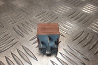 фото thumb №1, Реле renault trafic ii фургон fl 8200308271 2.0l дизель 84kw 2007