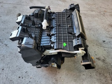 фото thumb №8, Корпус нагревателя отопитель nissan juke i f15 рестайлинг eu 272101kg2e