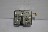 фото thumb №1, Замок кришки багажника задня засувка kia carnival ii