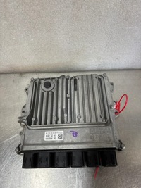 фото thumb №1, Бортовий комп'ютер двигуна bmw 5 g30 8689762