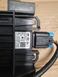 фото thumb №3, Genesis gv70 радар датчик задняя правый датчик мертвого pola 99150-ar000