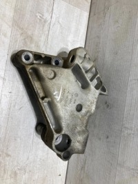 Купить Seat ateca 2018 кронштейн кронштейн двигателя, фото thumb