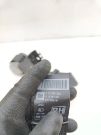 фото thumb №6, Opel astra j 2013 зад сторона права pas безпеки сидіння заднього