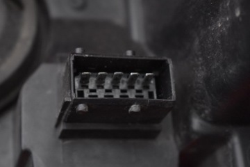 фото thumb №16, Фара правые лампа перед eu 9650055880 citroen c5 1 i рестайлинг 04-08