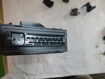 фото thumb №3, Модуль блок управления света 90451202 opel vectra b
