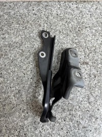 фото thumb №1, Петля капот левый mazda cx3 cx-3 2015-2022 41w