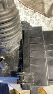 фото thumb №9, Корпус фільтра повітря dodge durango 6.4 2018-