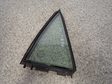 фото thumb №1, Toyota auris 5d 06-12 стекло дверь задних правых