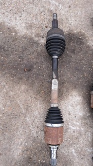 фото thumb №1, Renault clio v 1.5 dci піввісь ліва 391019386r