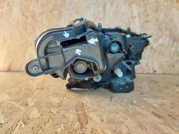 фото thumb №7, Toyota yaris xp210 2021 лампы передние