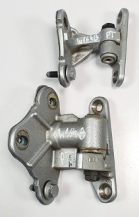 фото thumb №1, Петлі двері правий задня задні mercedes ml w164 пара