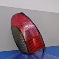 фото thumb №1, Peugeot 306 kombi лампа задня ліва eu 45227