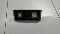 фото thumb №1, Разъём прикуривателя задняя mercedes r klasa w251 a2516830128