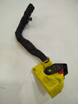 фото thumb №1, Роз'єм штекер vw passat b8 5q0973100e