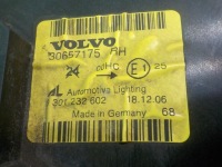 Volvo c30 2.5t5 07r 3d лампа права перед 30657175 0301232602 Недорого, фото thumb