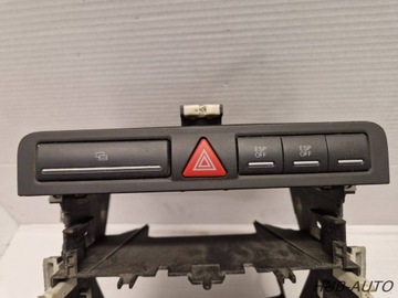 фото thumb №5, Комплект рамка кишеня радіо кнопка аварійних audi a3 8p 8p0858005b