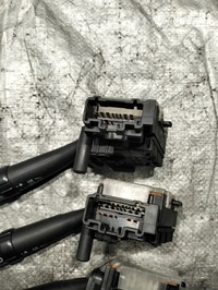 фото thumb №8, Рычаг переключатель дворник toyota avensis ii оригинальный номер 173821