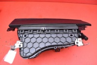 Бардачок пассажира европа  9226047 bmw f20 11-15 Недорого, фото thumb
