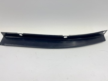 фото thumb №8, Пластик защита стойка багажника правая mercedes w124 универсал тёмно-синий 1246920101