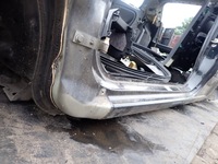 фото thumb №2, Grande punto 3d четверть порог левый блок двигателя