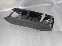 фото thumb №1, Audi q7 4l0 туннель средний