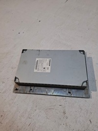 фото thumb №1, Vovlo v50 усилитель радио 30659551