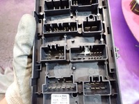 фото thumb №6, Kia sorento i 02- 3,5 v6 g6cu коробка предохранителей 91160-3e020 911603e020