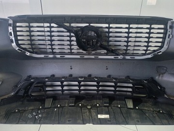 фото thumb №11, Бампер volvo xc40 ii 17- перед планка надпись