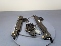 фото thumb №1, Bmw 2 gc f44 подъемник стекло задняя левый 9851139