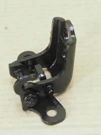 фото thumb №5, Петля дверь правый перед верхний renault captur ii новый