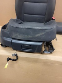 фото thumb №8, Skoda octavia ii 04-08r hb. 5-d liftback сидіння переднє праві перед пасажира