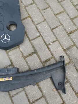 фото thumb №5, Mercedes w213 amg захист уловлювач повітря ременя передньої a2135000355