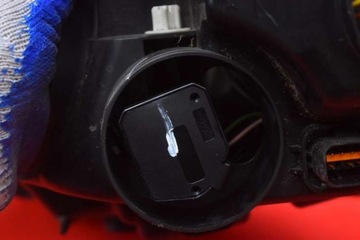 фото thumb №8, Фара правые лампа перед uk 162982-00 citroen c4 picasso 06-13