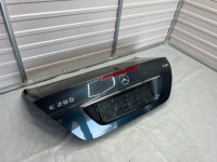 фото thumb №1, Крышка багажника крышка багажника задняя mercedes w211 sedan