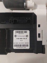 фото thumb №5, Двигун скло лівий перед vw golf plus 5m1837401l