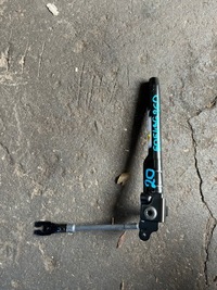 фото thumb №1, 20 alfa romeo giulia натягувач поперечина правий 505436260