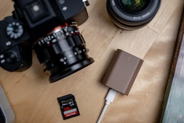 АККУМУЛЯТОР NEWELL NP-FW50 для Sony A6000 A6400 USB-C