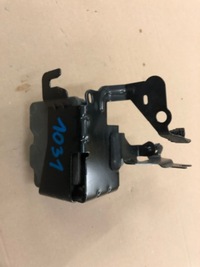 фото thumb №1, Насос abs тормозная renault captur ii 476606054r