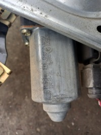 Підйомник скло правий передній перед audi a4 b5 Недорого, фото thumb