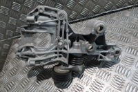 Купити Кронштейн генератора кронштейн renault megane iv talisman clio ролик 117100072r, фото thumb