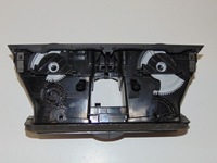 фото thumb №6, Решётки обдув средний volkswagen оригинальный номер 5k0819728m