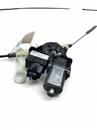 фото thumb №11, Audi a4 s4 b9 8w моторчик шторы стёкла задней