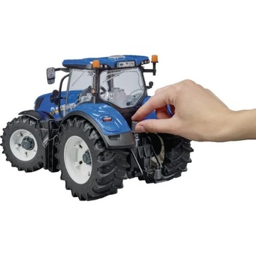 Трактор BRUDER игрушечный Трактор New Holland T7.315