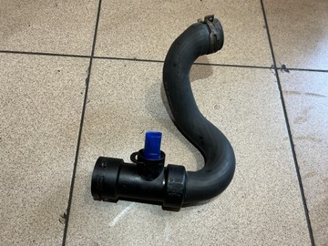 фото thumb №1, Шланг трубка води радіатор audi a4 b5 2.8 a6 c5 2.7 bt