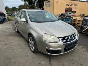 фото thumb №9, Volkswagen jetta двері ліві задні лівий зад sedan ld1w