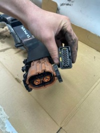 фото thumb №3, Volvo s90 t8 шланг жгут электропроводка wysokiego напряжения 31674022