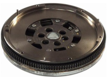 фото thumb №1, Колесо маховики vw golf v mk5 2.0 04-09 eos 2.0 06-15